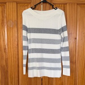 Market & Spruce White and Gray Striped Sweater